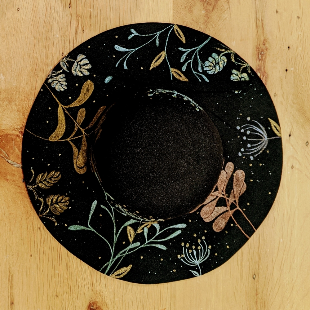 Floppy wide brimmed hand painted hat